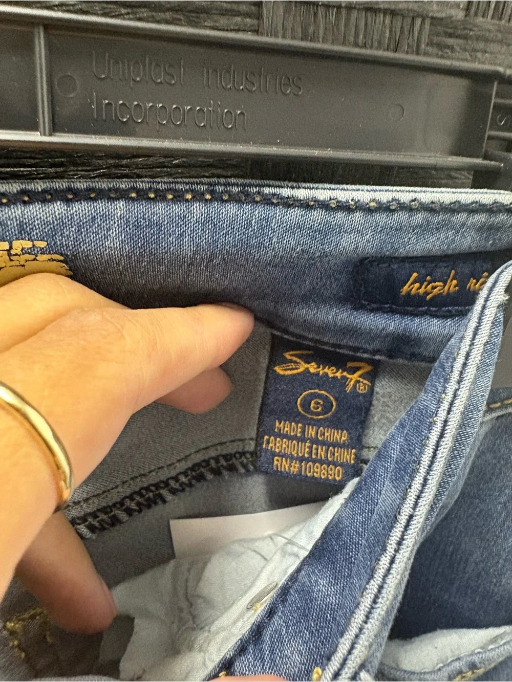 Seven7 High-Rise Women's Straight Leg Jeans in Blue - Picture 4 of 4